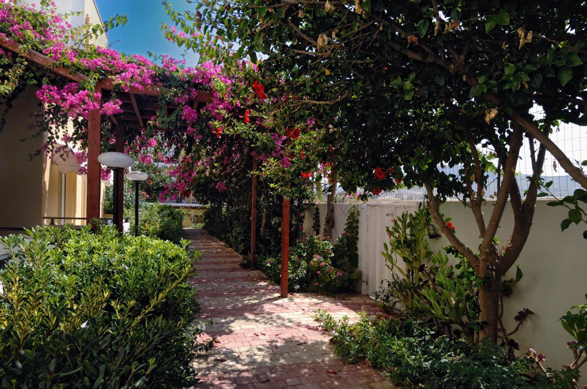 Golden Bay Boutique Hotel & Bungalows Kokkini Hani Phòng bức ảnh